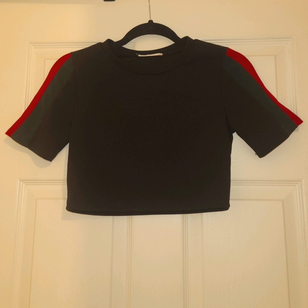 Cherry Mellow Crop Top
